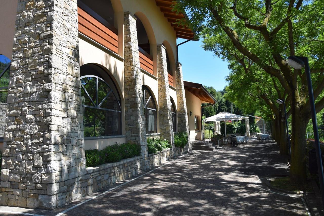 Al-Colle Bed & Breakfast Sotto il Monte Bagian luar foto