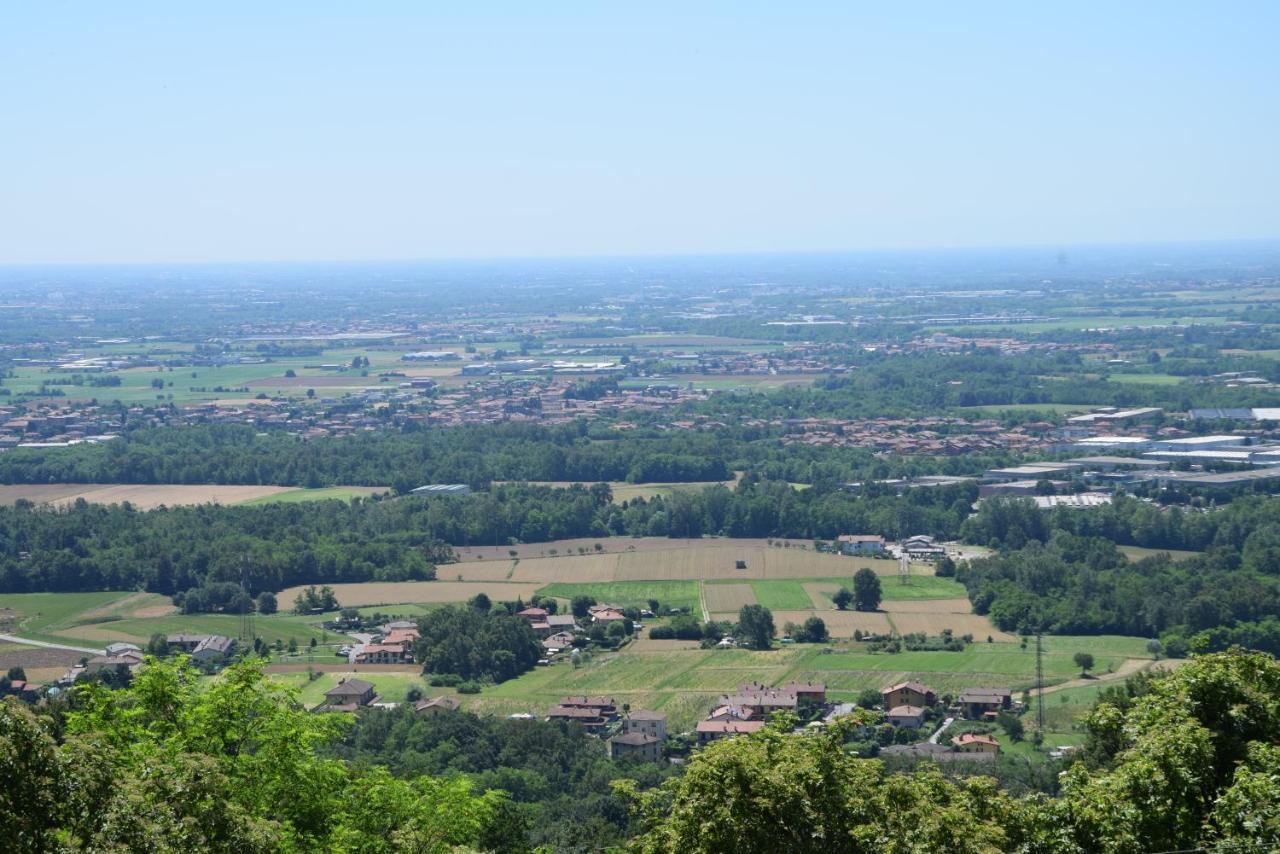 Al-Colle Bed & Breakfast Sotto il Monte Bagian luar foto