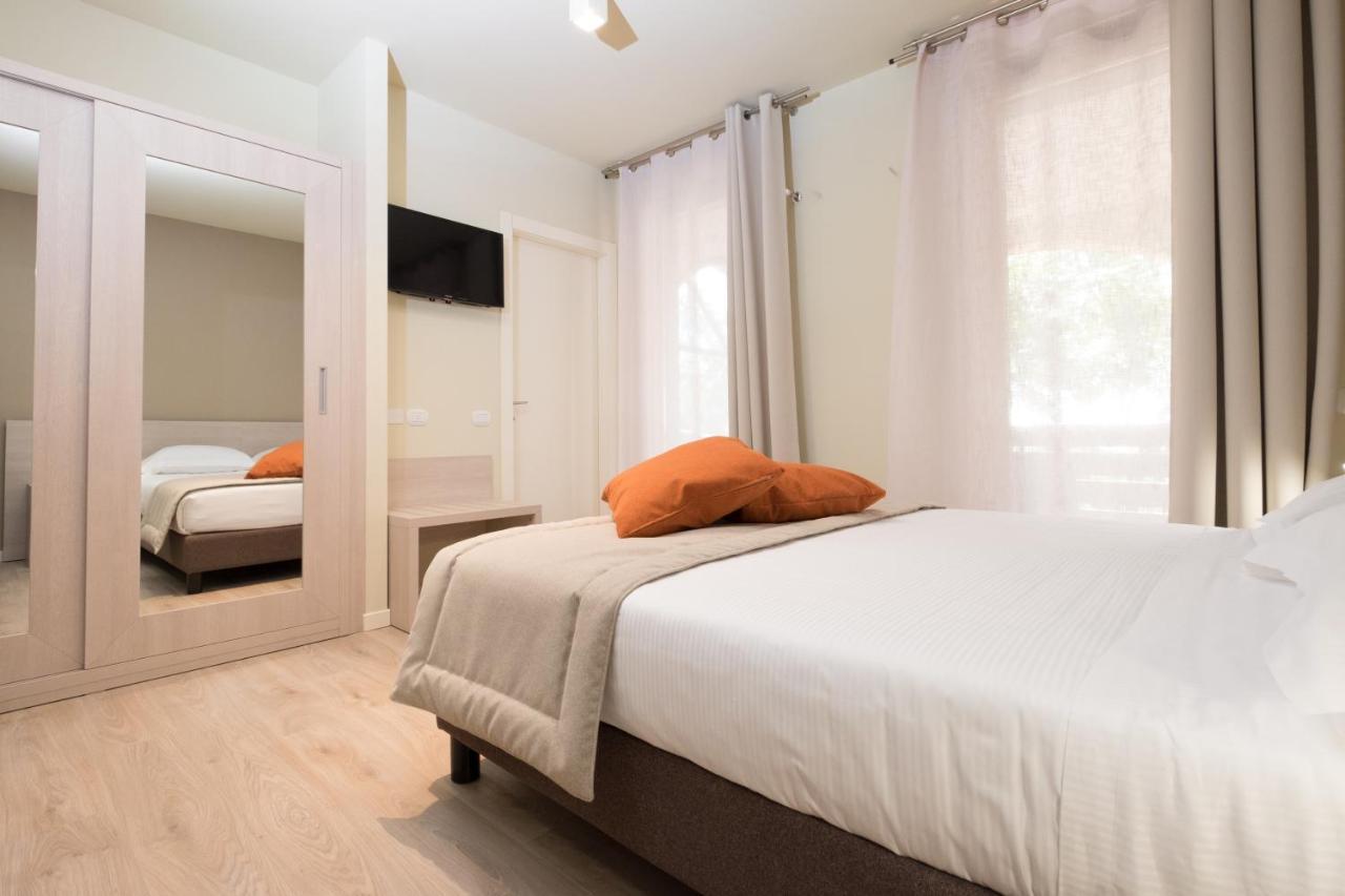 Al-Colle Bed & Breakfast Sotto il Monte Bagian luar foto