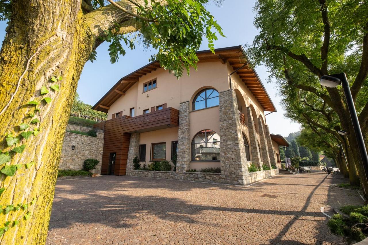 Al-Colle Bed & Breakfast Sotto il Monte Bagian luar foto
