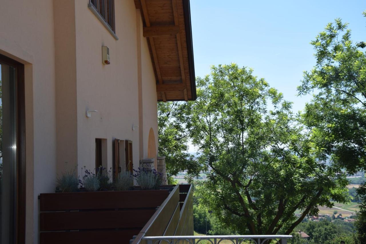Al-Colle Bed & Breakfast Sotto il Monte Bagian luar foto
