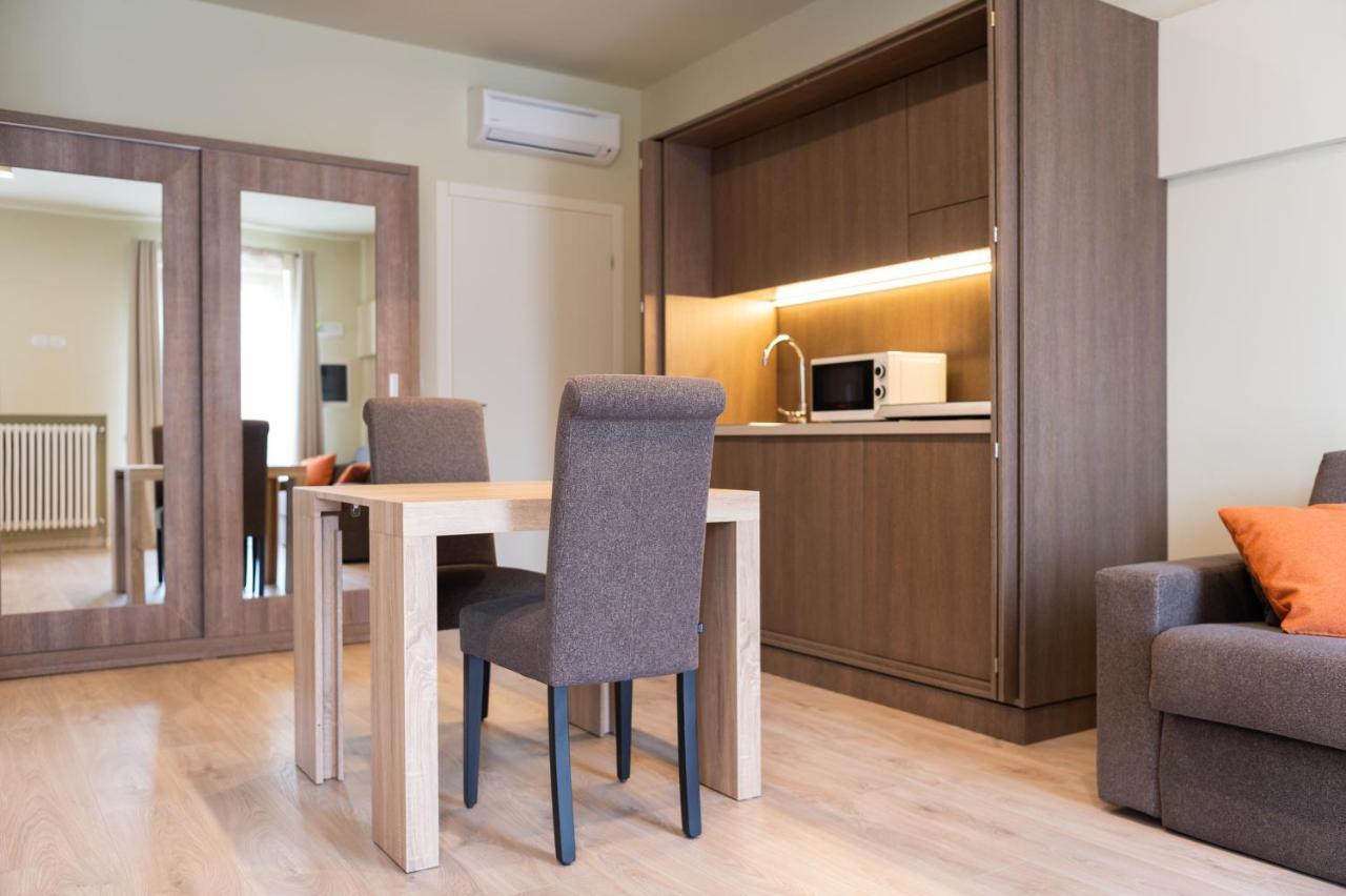 Al-Colle Bed & Breakfast Sotto il Monte Bagian luar foto