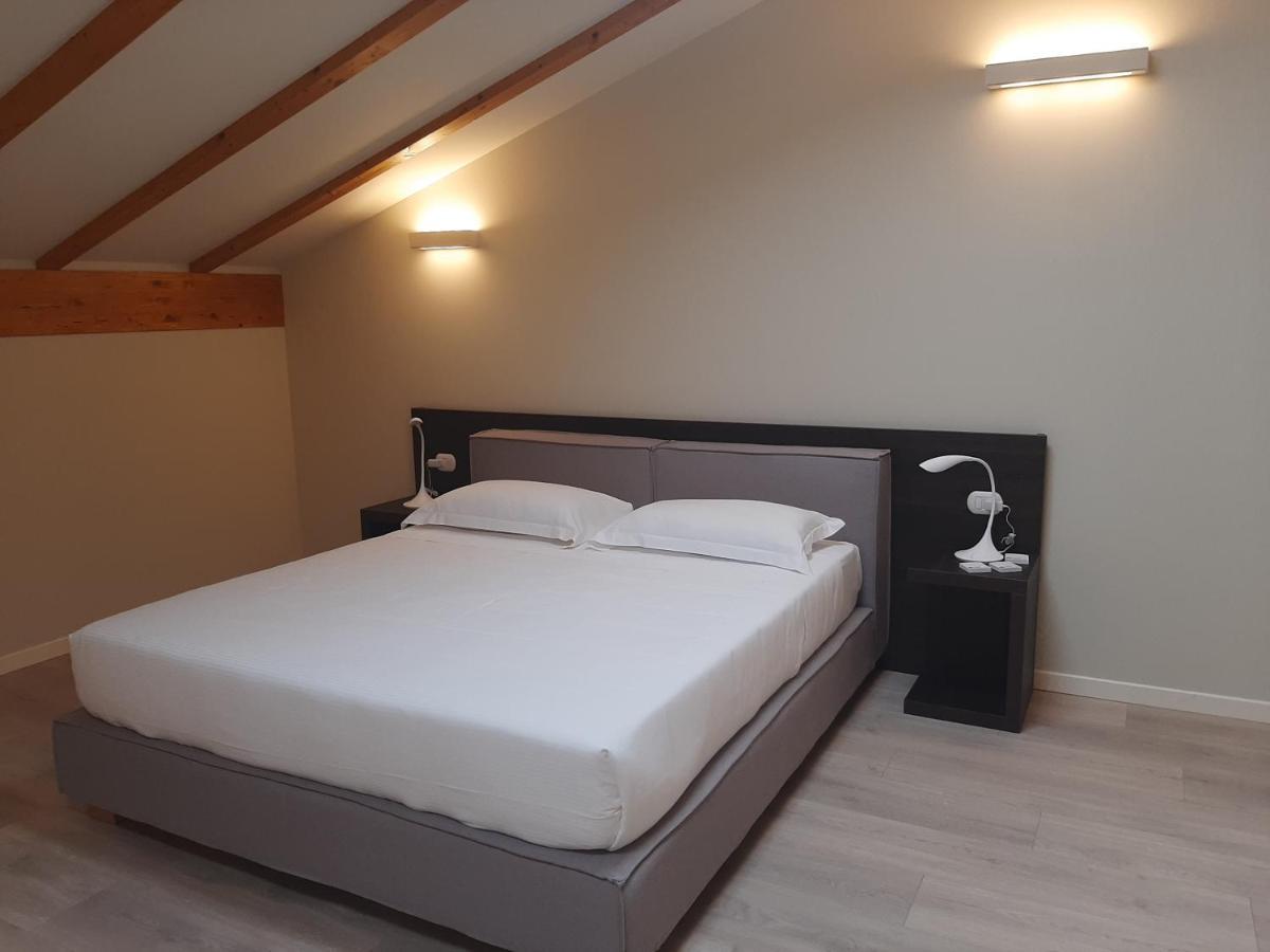 Al-Colle Bed & Breakfast Sotto il Monte Bagian luar foto