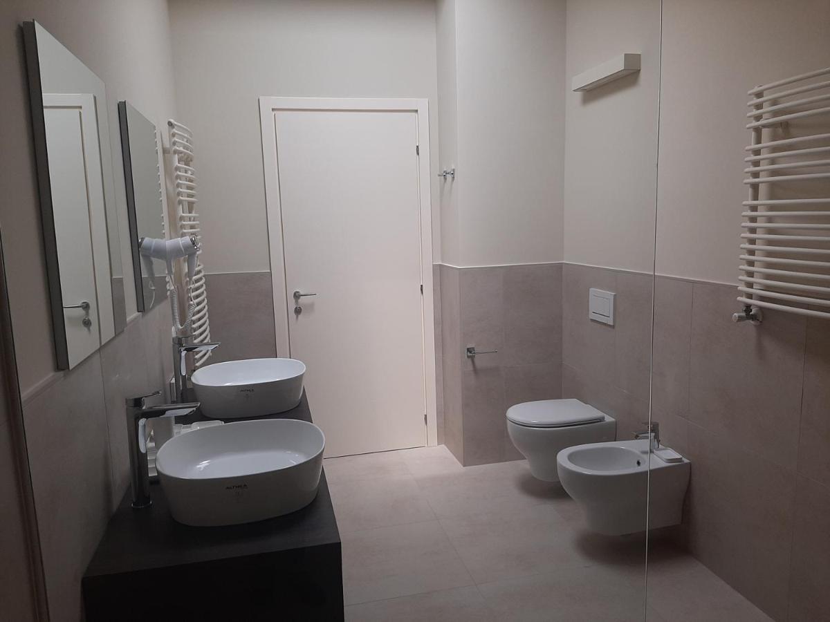 Al-Colle Bed & Breakfast Sotto il Monte Bagian luar foto
